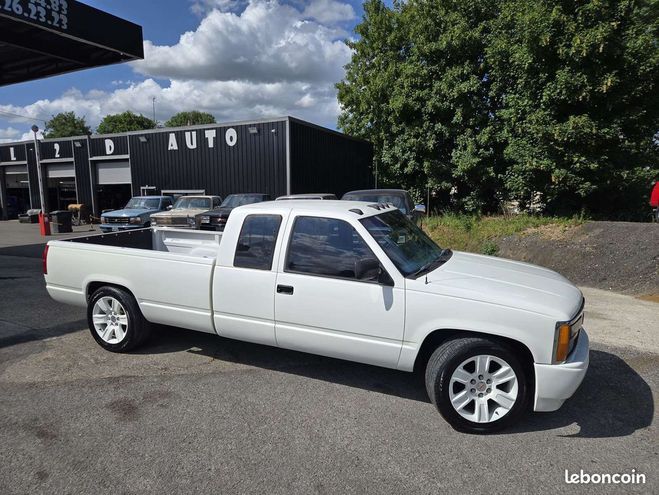 Chevrolet K1500 4X4 GMC Sierra 5.7 V8 350ci 6 places ben Blanc de 1990