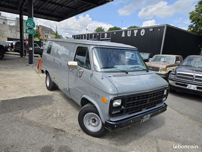 Chevrolet Chevy Van G20 tol 5.0 V8 Gris de 1989