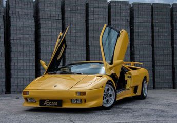  Voir détails -Lamborghini Diablo 5.7i V12 MANUAL 40TH ANNIVERSARY COLLECT à Izegem (88)