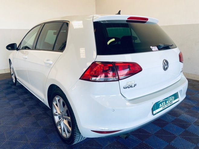 Volkswagen Golf 1.6 TDI 105 ch BlueMotion Confortline Blanc de 2013
