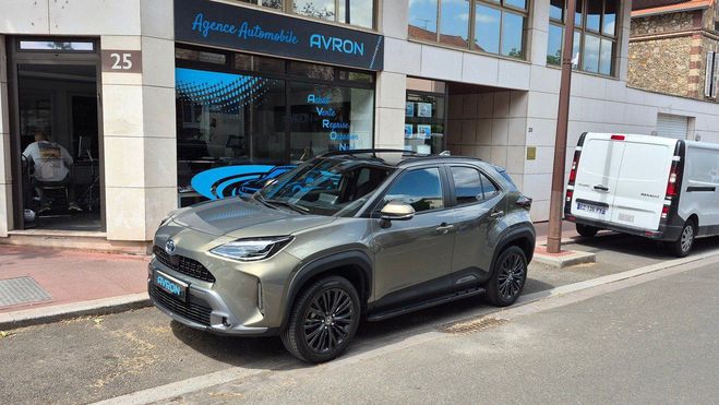 Toyota Yaris Cross 1.5 HYBRIDE 116H 2WD TRAIL (MARCHE Gris Clair Mtallis de 2023