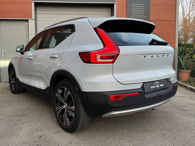Volvo XC40 T5 Inscription Luxe DCT7 180 ch   82 11/ Gris Mtallis de 2020