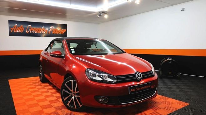 Volkswagen Golf VI CABRIOLET 1.6 TDI 105CH FAP CARAT Rouge de 2012