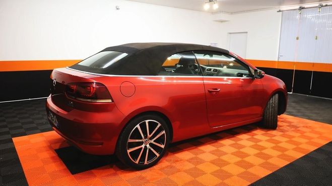 Volkswagen Golf VI CABRIOLET 1.6 TDI 105CH FAP CARAT Rouge de 2012