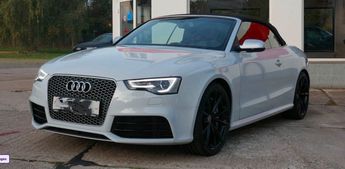  Voir détails -Audi RS5 Cabriolet 4.2 V8 FSI 450ch quattro S tro à Saint-Patrice (37)