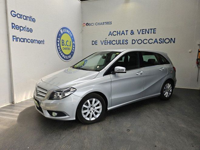 Mercedes Classe B 180 CLASSIC Gris de 2013
