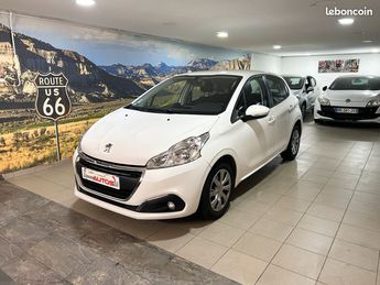  Voir détails -Peugeot 208 1.5 HDi 100ch 2 PLACES TVA RCUPRABLE à Grenoble (38)