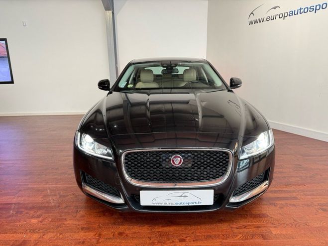 Jaguar XF 2.0D 180CH PRESTIGE AWD BVA Noir de 2018
