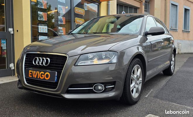 Audi A3 Sportback 2.0 TDI 140 AMBIENTE GARANTIE  Gris de 2012