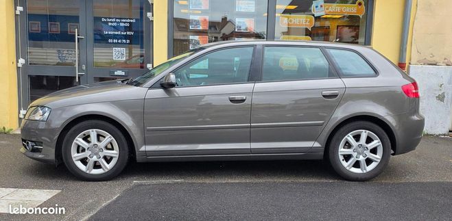 Audi A3 Sportback 2.0 TDI 140 AMBIENTE GARANTIE  Gris de 2012