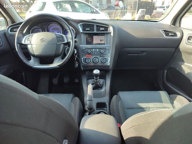 Citroen C4  Blanc de 2013