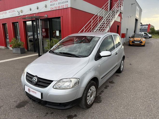 Volkswagen Fox 1.2i - 55 Trend GRIS CLAIR de 2006