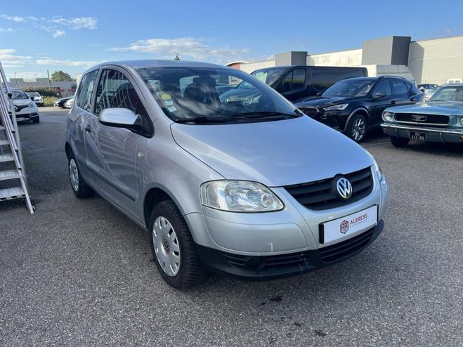 Volkswagen Fox 1.2i - 55 Trend GRIS CLAIR de 2006