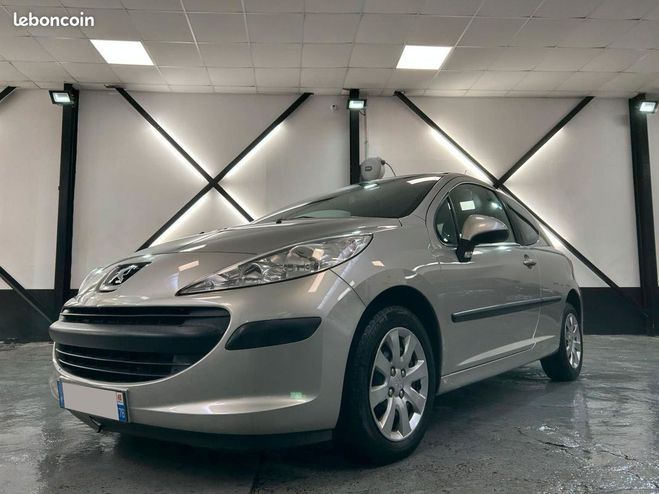 Peugeot 207 1.4i 75Ch  de 2007
