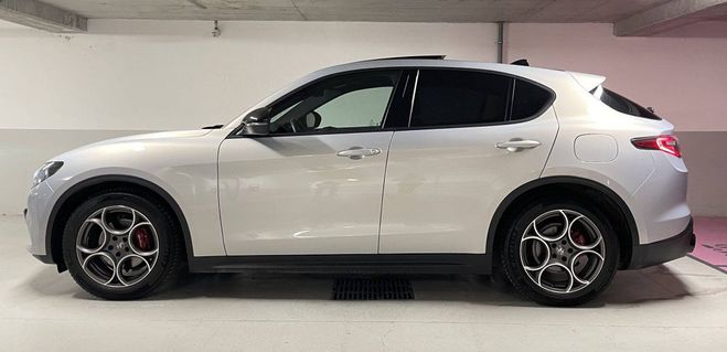 Alfa romeo Stelvio 2.2 Diesel 160ch Sprint AT8 GRIS CLAIR de 2023