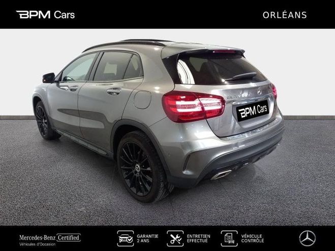 Mercedes Classe GLA 200 d 136ch Starlight Edition 7G-DCT Eur Gris Montagne de 2019