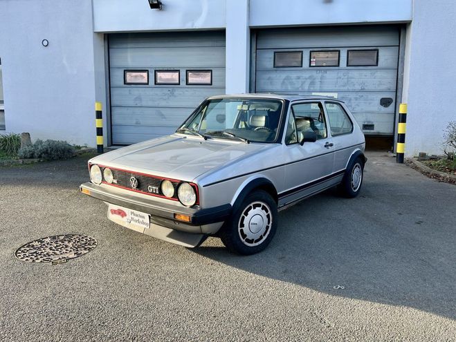 Volkswagen Golf I 1.8 GTI 112cv - BOITE MECA 1.6L - SORT Gris Clair Mtallis de 1983