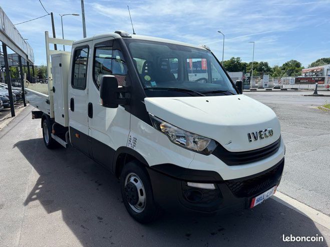 Iveco Daily 35-120 Benne Double Cabine 6 places   Co Blanc de 2018