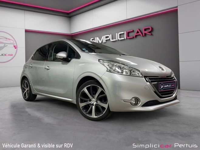 Peugeot 208 1.6 VTi 120ch BVM5 FELINE // TOIT PANORA Gris de 2014