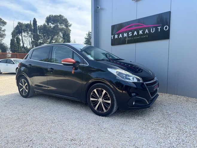 Peugeot 208 1.6 BlueHDi 100ch BVM5 Roland Garros+ To Noir de 2017