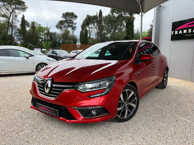 Renault Megane IV BERLINE dCi 130 Energy Intens Rouge de 2017