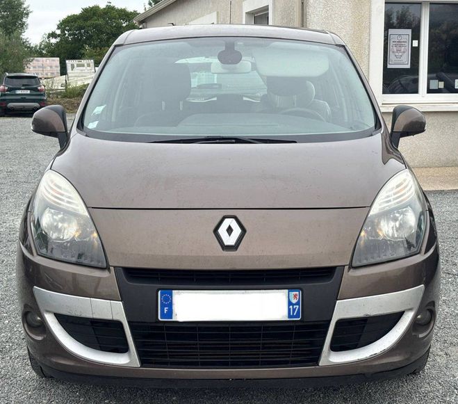 Renault Scenic III (J95) 1.5 dCi 110ch Business MARRON de 2009