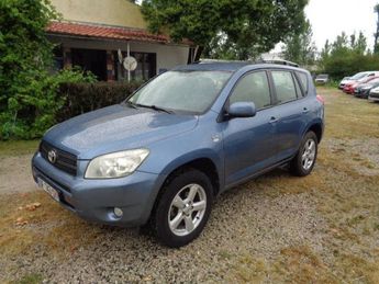  Voir détails -Toyota RAV 4 136 D-4D VXV à Aucamville (31)