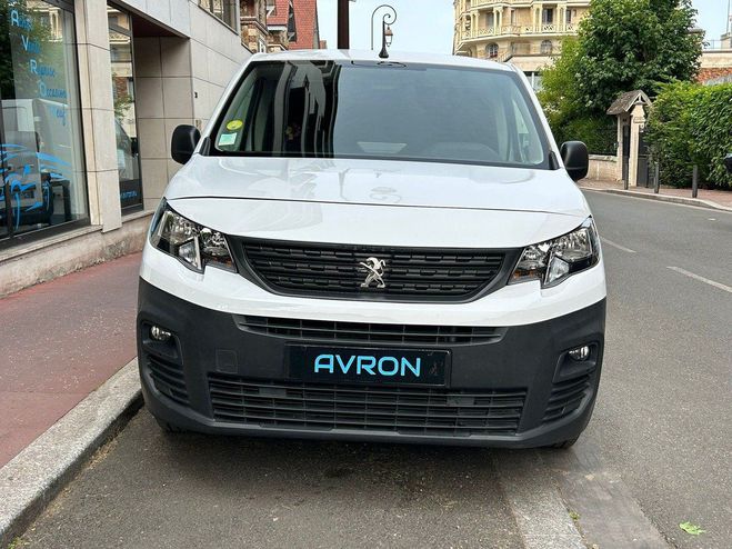 Peugeot Partner III (2) FOURGON 1.5 STANDARD 650 KG PREM Blanc Nacr de 2023