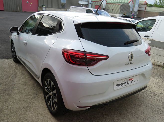 Renault Clio V 1.0 TCe 12V X Tronic S&S 90 cv Bote a Blanc de 2021