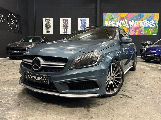 Mercedes Classe A 45 AMG Bleu de 2014