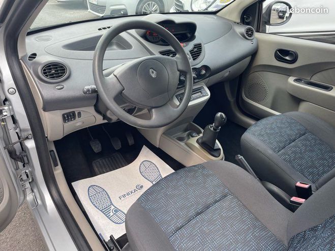 Renault Twingo 1.2 75 CV EXPRESSION 78900 kms Gris de 2009