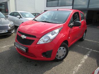  Voir détails -Chevrolet Spark 1.0 16V - 68 à Aubire (63)