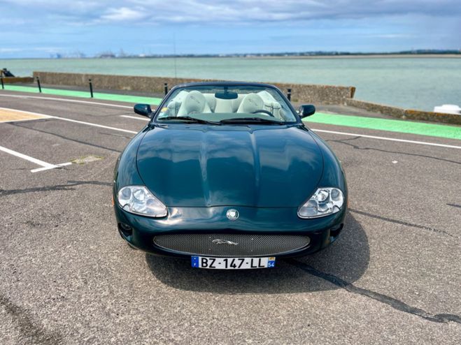 Jaguar XK8 Convertible British Racing Green de 1999