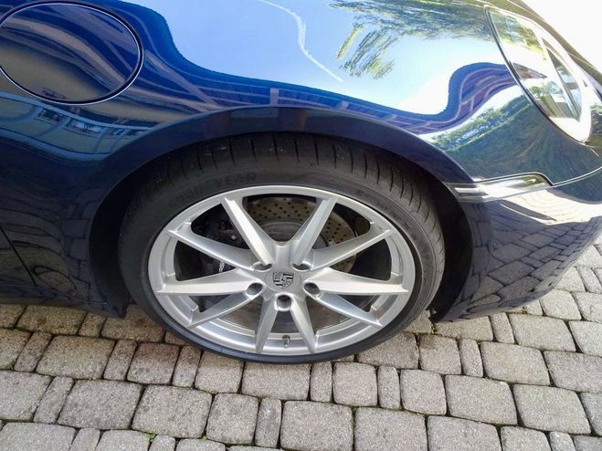 Porsche 911 CARRERA COUPE 992 4 3.0i 385 PDK Bleu de 2020