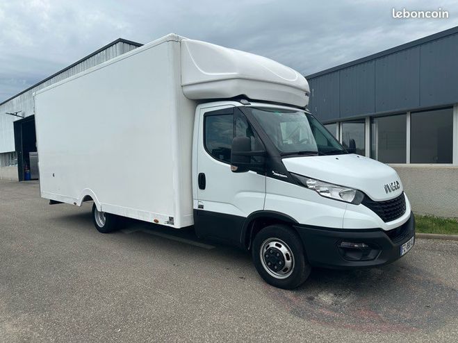 Iveco Daily 22490 ht 35c14 caisse 30m3 2021  de 2021