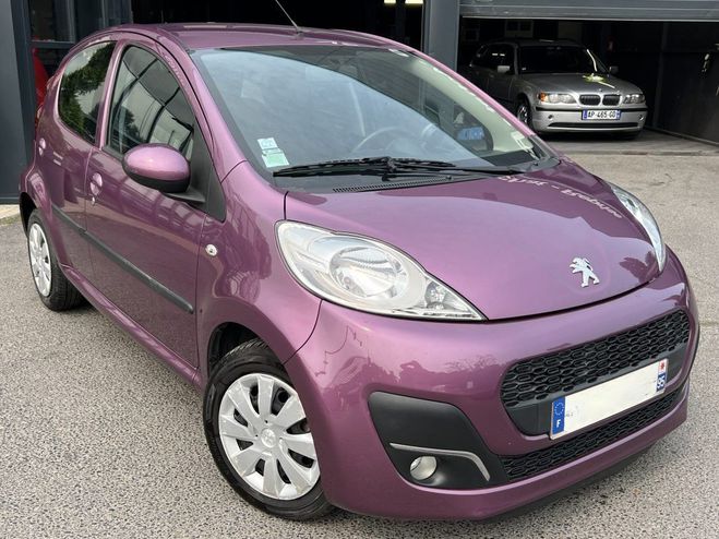 Peugeot 107 PHASE 3 1.0 68 Cv BOITE AUTOMATIQUE 5 PO Violet de 2013