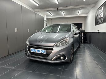  Voir détails -Peugeot 208 1.2 82Ch PureTech Tech Edition - 89 000  à Marseille (13)