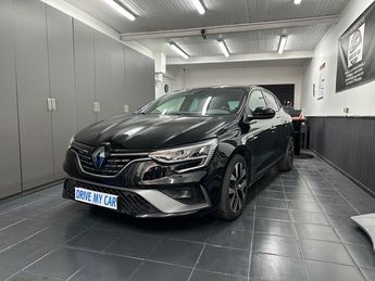  Voir détails -Renault Megane IV 1.3 TCE RS LINE 140CH BOITE AUTO à Marseille (13)