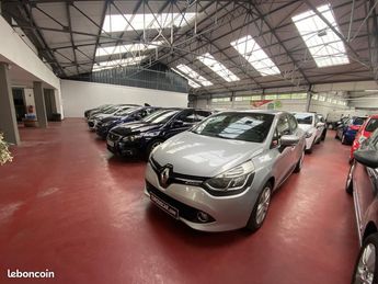  Voir détails -Renault Clio IV BUSINESS 1.5 dCi 90 BERLINE PHASE 1 à Bthune (62)
