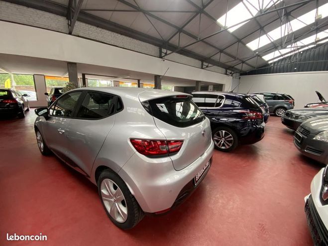 Renault Clio IV BUSINESS 1.5 dCi 90 BERLINE PHASE 1 Gris de 2013