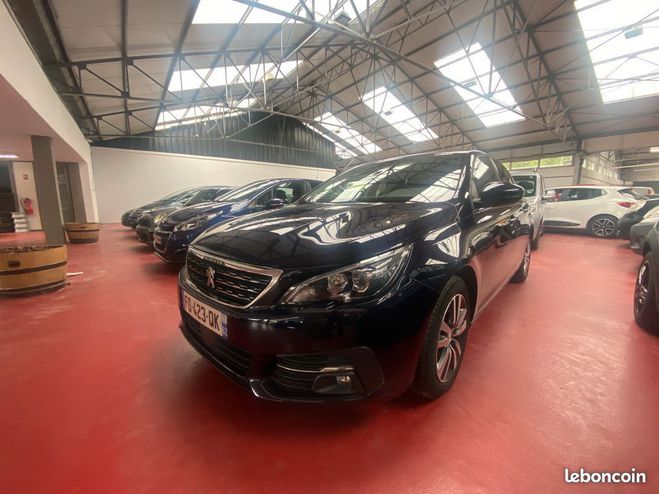 Peugeot 308 BlueHDi 130ch S&S BVM6 Style Bleu de 2019