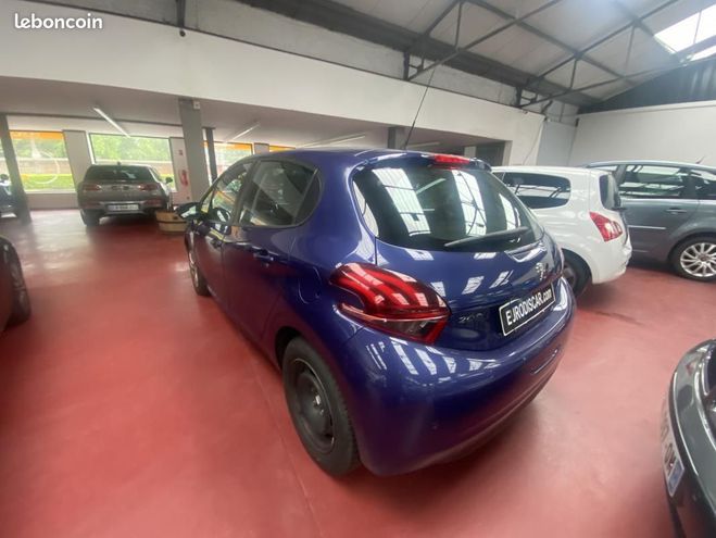 Peugeot 208 1.2 essence 12V S&S 82 BV ETG5 BERLINE A Bleu de 2017