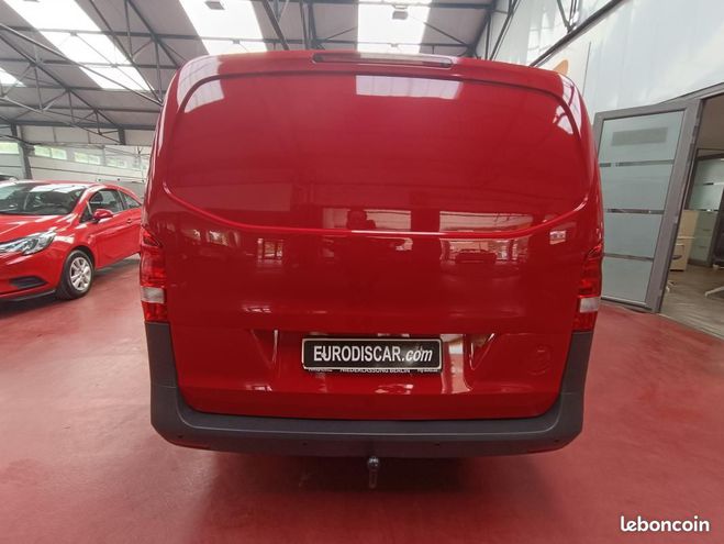 Mercedes Vito FOURGON 111 CDI LONG Rouge de 2019
