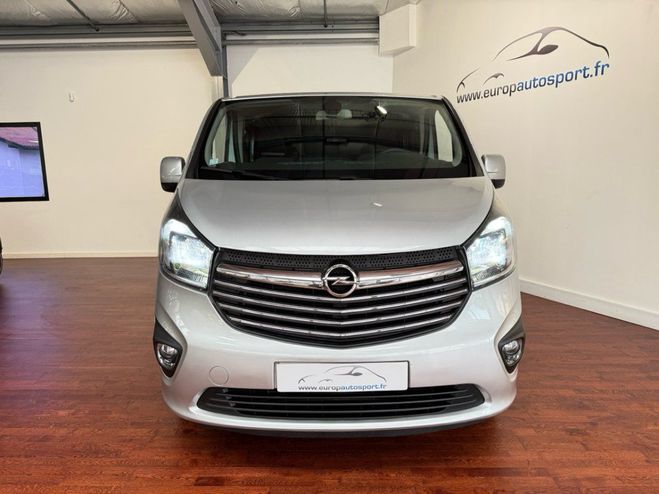 Opel Vivaro COMBI 1.6 CDTI BITURBO 125 K2900 L2H1 PA Gris F de 2016