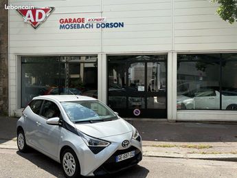  Voir détails -Toyota Aygo 1.0 VVTI 2022 15000 kms CarPlay Android  à Saint-tienne (42)