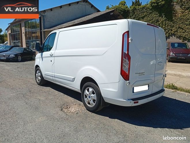 Ford Transit Custom 125 cv Anne 2016 8760 euros TTC  Blanc de 2016