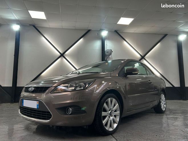 Ford Focus CC 2.0i 145Ch BVA 1re Main Pininfarina  de 2010