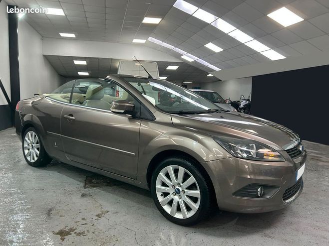 Ford Focus CC 2.0i 145Ch BVA 1re Main Pininfarina  de 2010