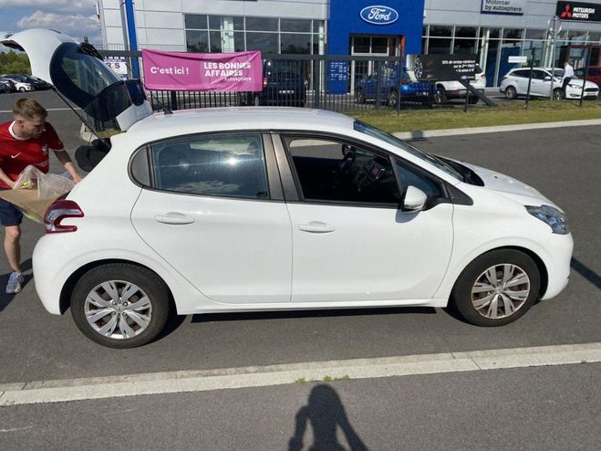 Peugeot 208 1.6 E-HDI FAP STYLE 5P Blanc de 2015