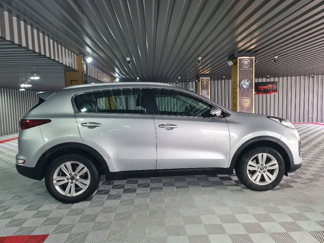 Kia Sportage 1.6 GDi 132 CV ISG 4x2 Active * REPRISE  Grise de 2017